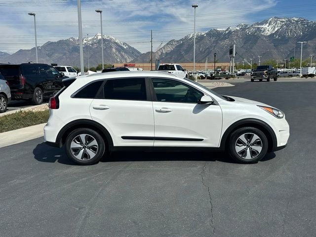 Used 2018 Kia Niro LX FWD image 26