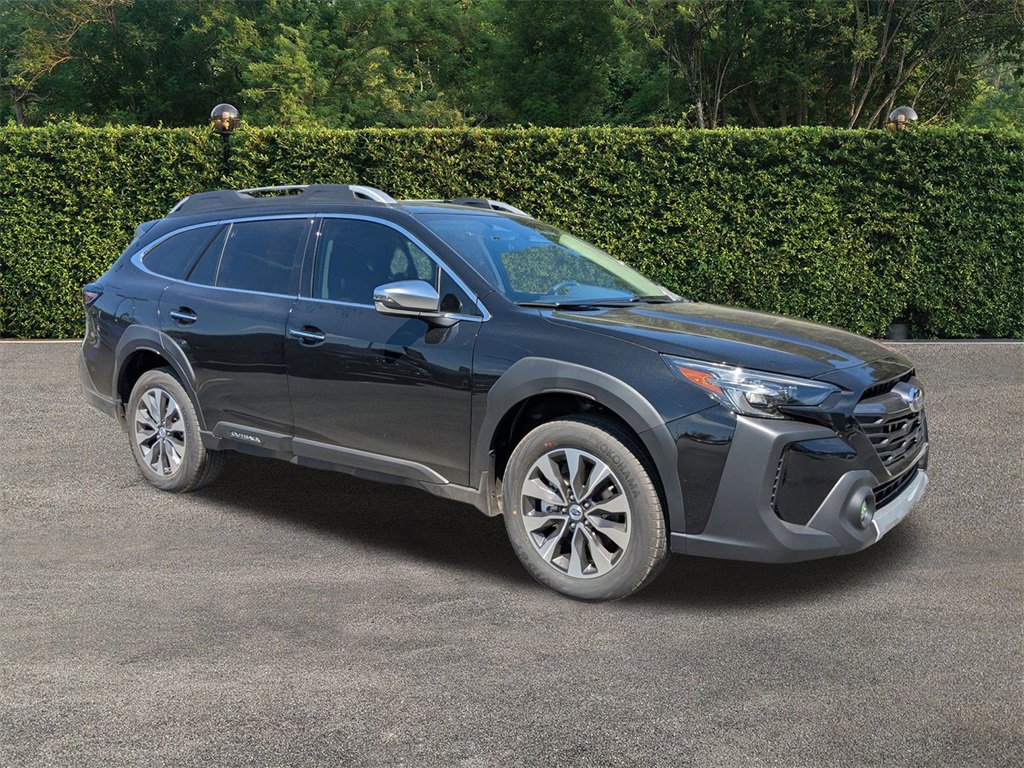 New 2025 Subaru Outback Touring XT video 2