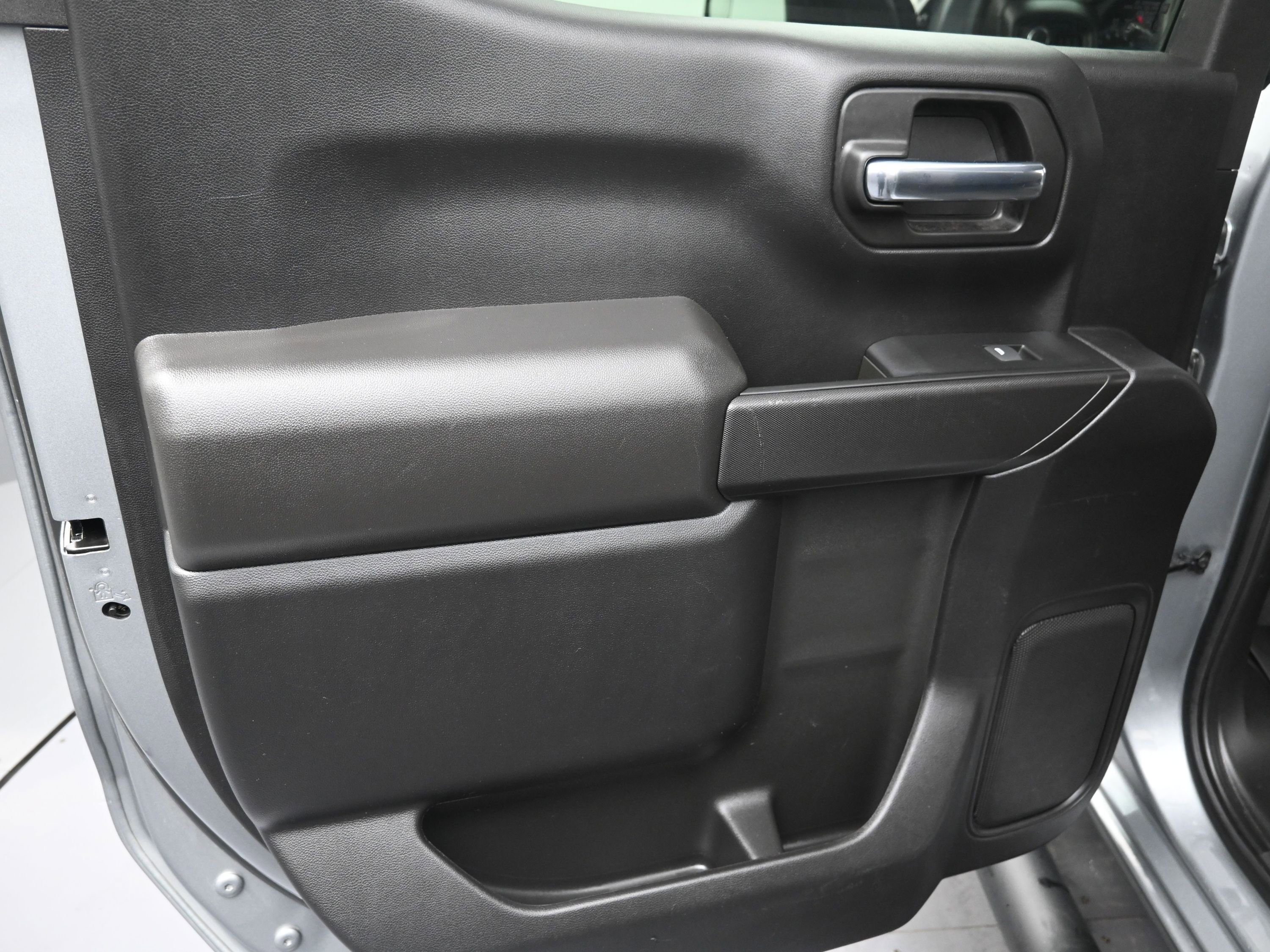 Used 2024 Chevrolet Silverado 1500 Custom w/ Rally Edition AWD/4WD image 16