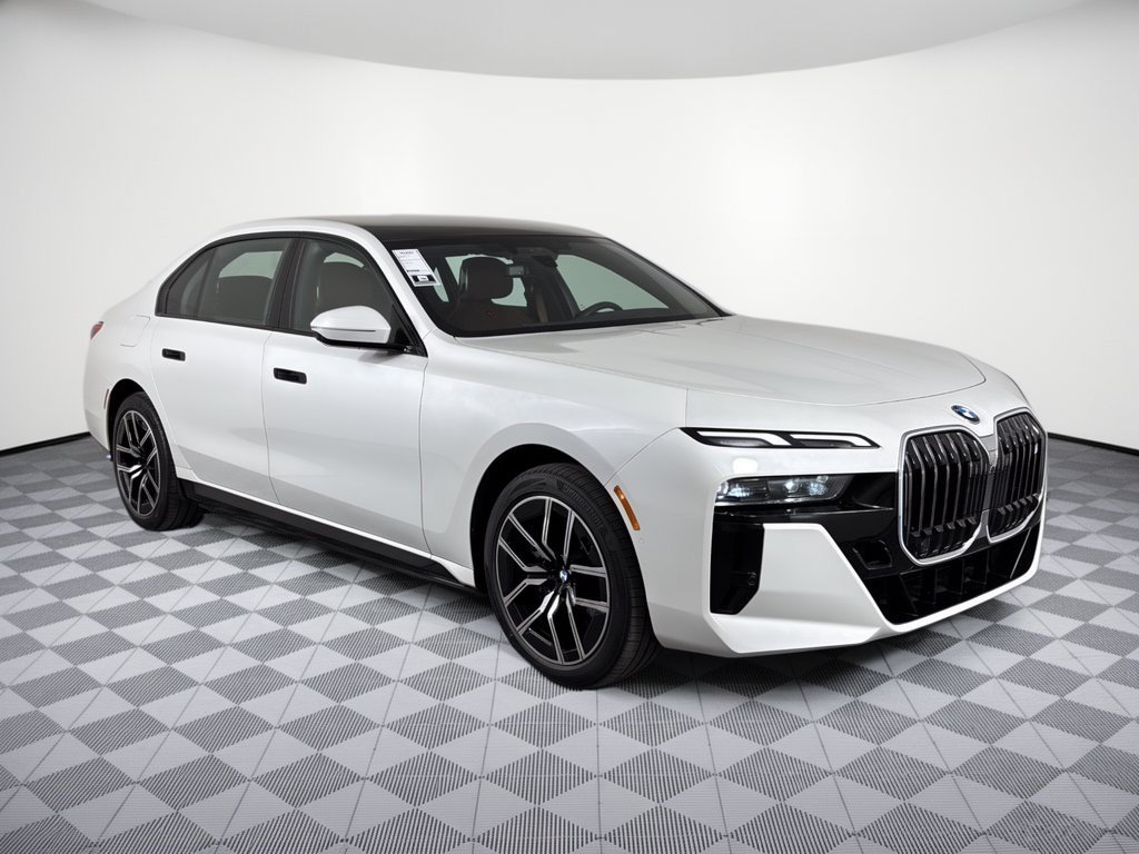 Certified 2023 BMW i7 xDrive60 AWD/4WD image 7