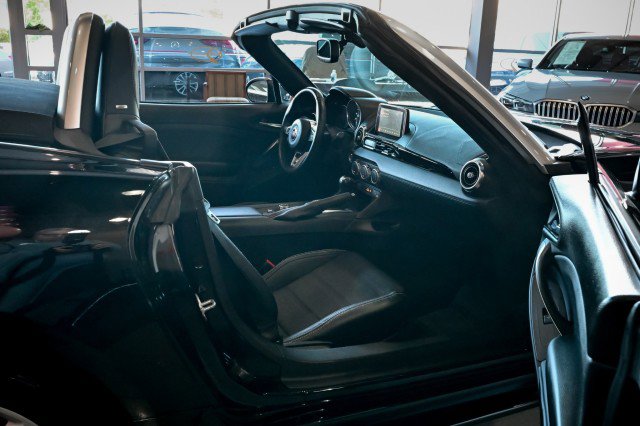 Used 2019 FIAT 124 Spider Lusso w/ Convenience Group image 34