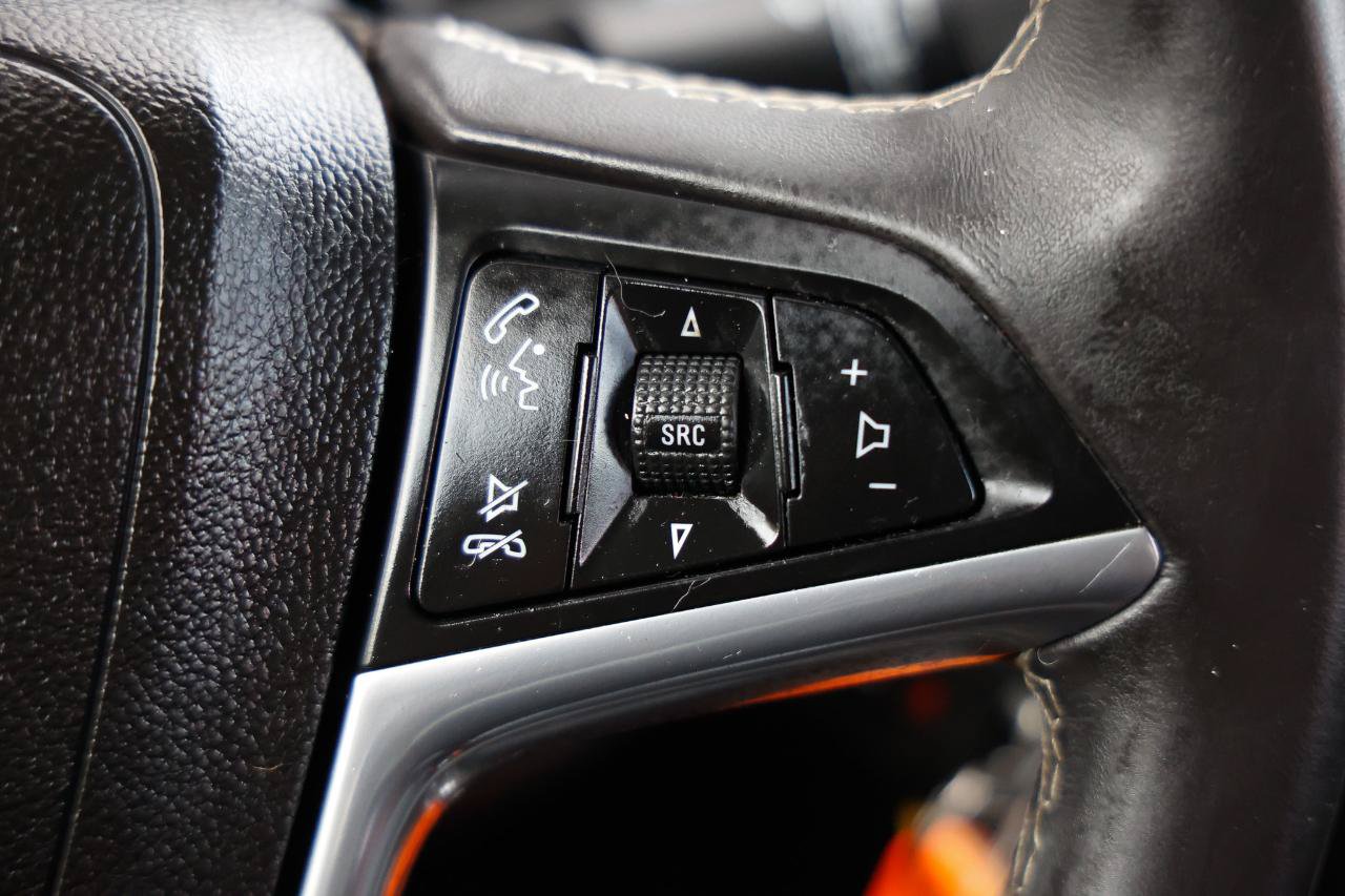 Used 2016 Buick Encore Sport Touring AWD/4WD image 25