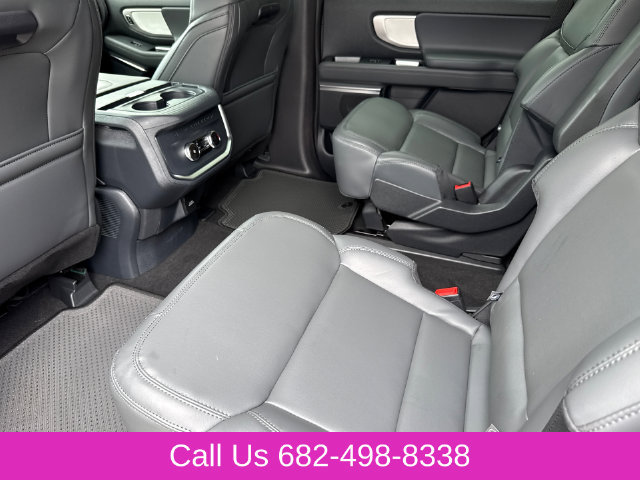 New 2026 Ford Expedition Active RWD image 17