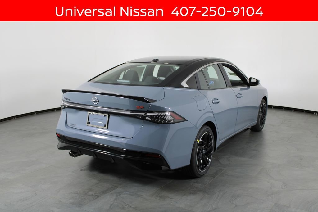 New 2026 Nissan Sentra SR w/ Floor Mat Package FWD image 12