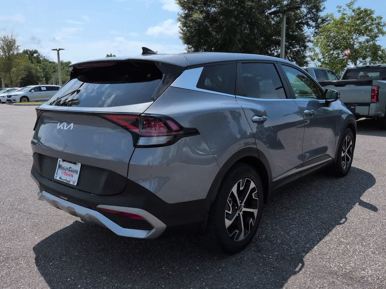 Used 2023 Kia Sportage EX FWD image 6