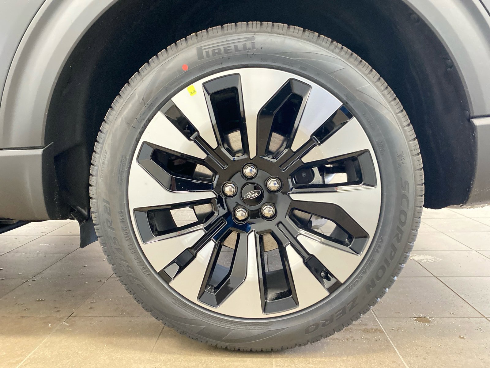 New 2026 Ford Explorer Platinum image 54