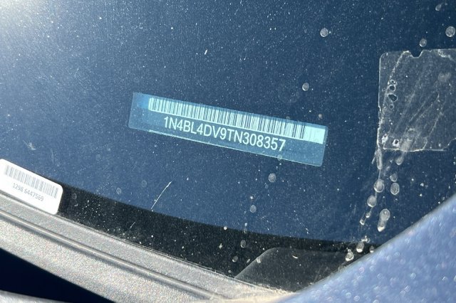 Used 2026 Nissan Altima 2.5 SV FWD image 3