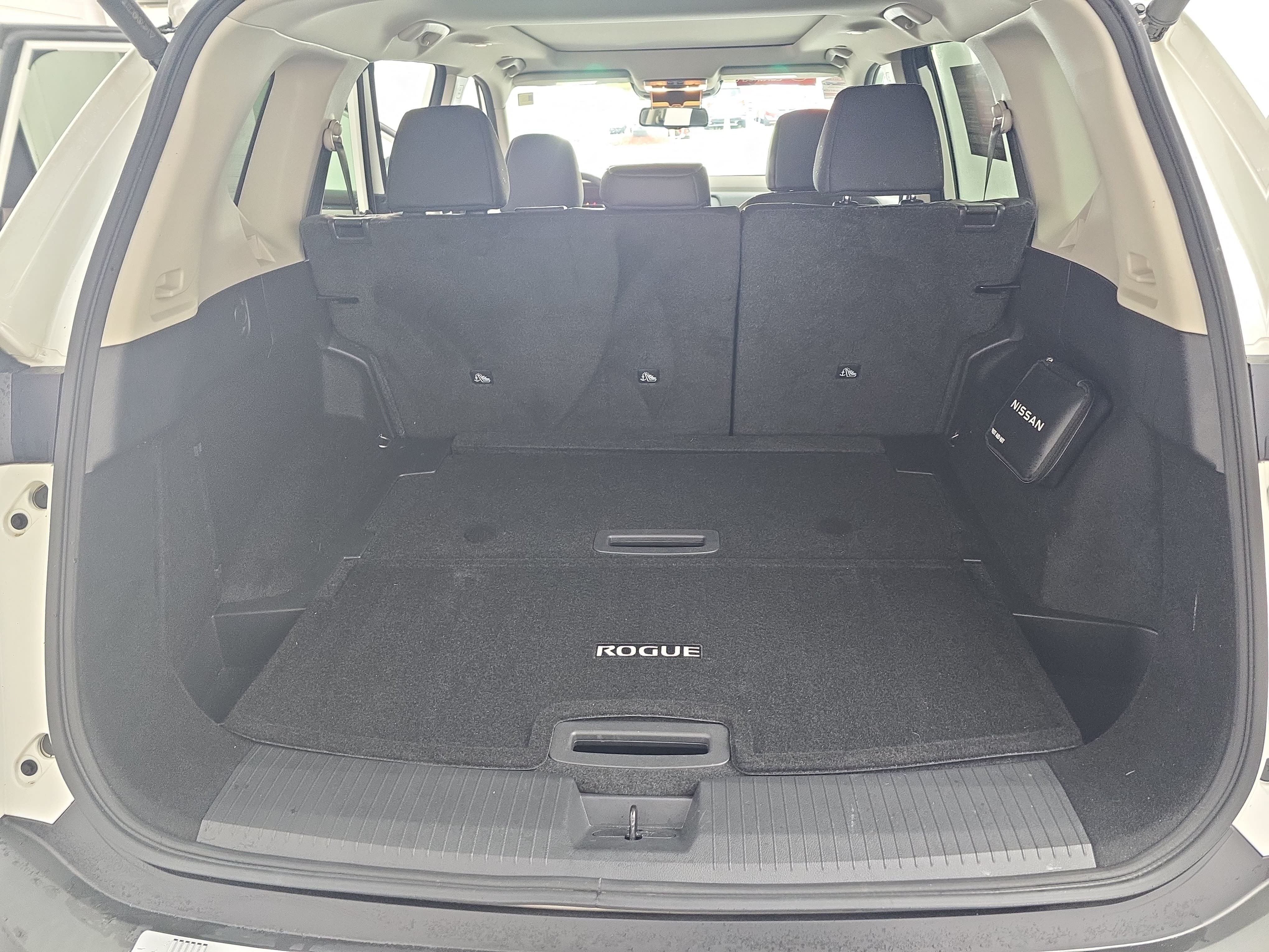 Certified 2023 Nissan Rogue SL AWD/4WD image 12