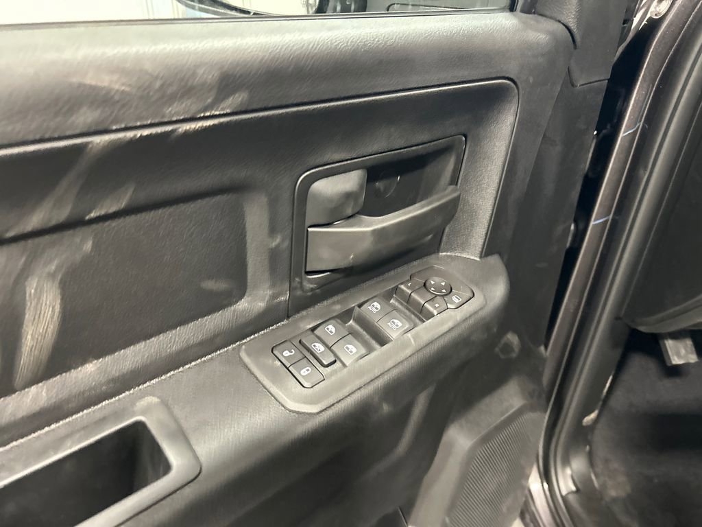 New 2026 RAM 3500 Tradesman image 15