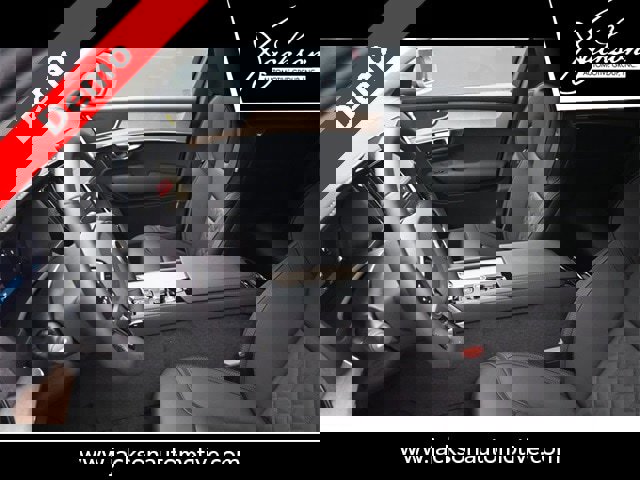 New 2025 Volvo XC90 B5 Core w/ Protection Package image 19