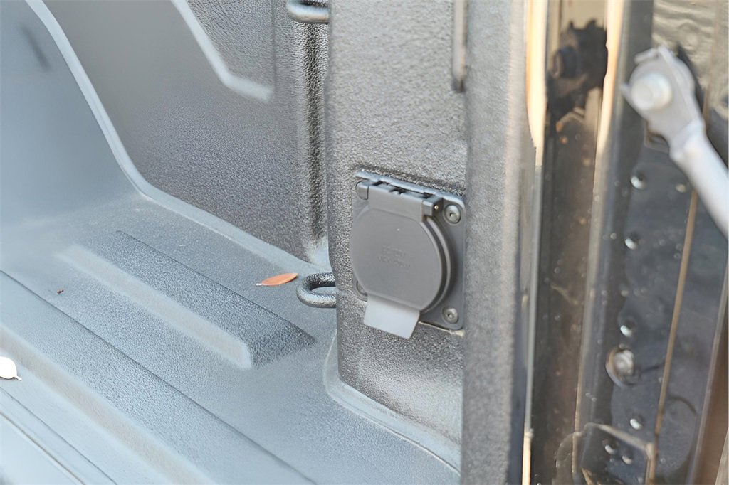 New 2026 GMC Sierra 2500 AT4 w/ AT4 Premium Plus Package image 30