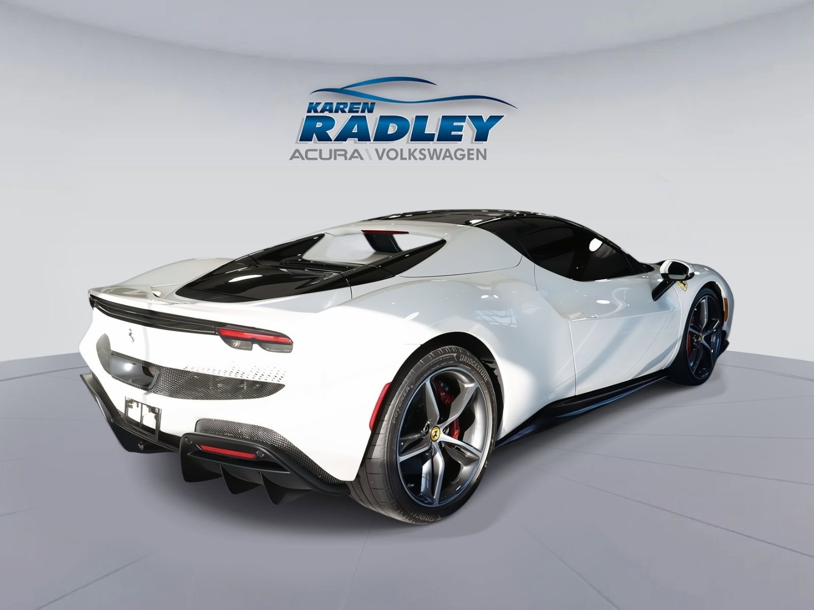 Used 2025 Ferrari 296 GTS image 3