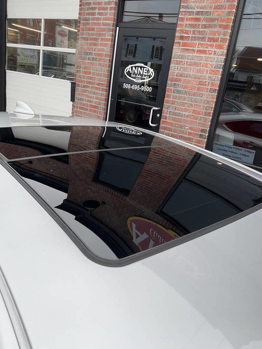 Used 2017 Chevrolet Impala Premier w/ Enhanced Convenience Package image 7