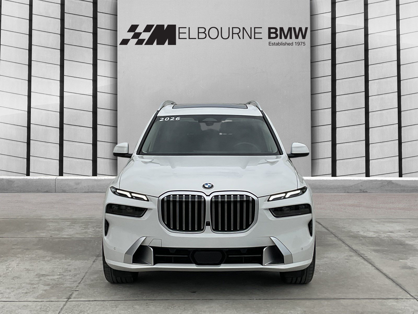 Certified 2026 BMW X7 xDrive40i w/ Premium Package AWD/4WD image 2