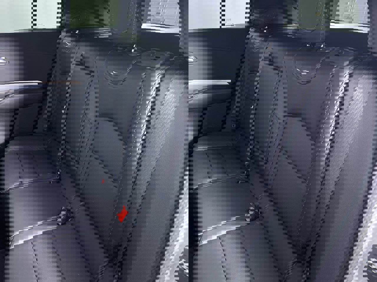 Certified 2020 Cadillac XT4 Premium Luxury image 13