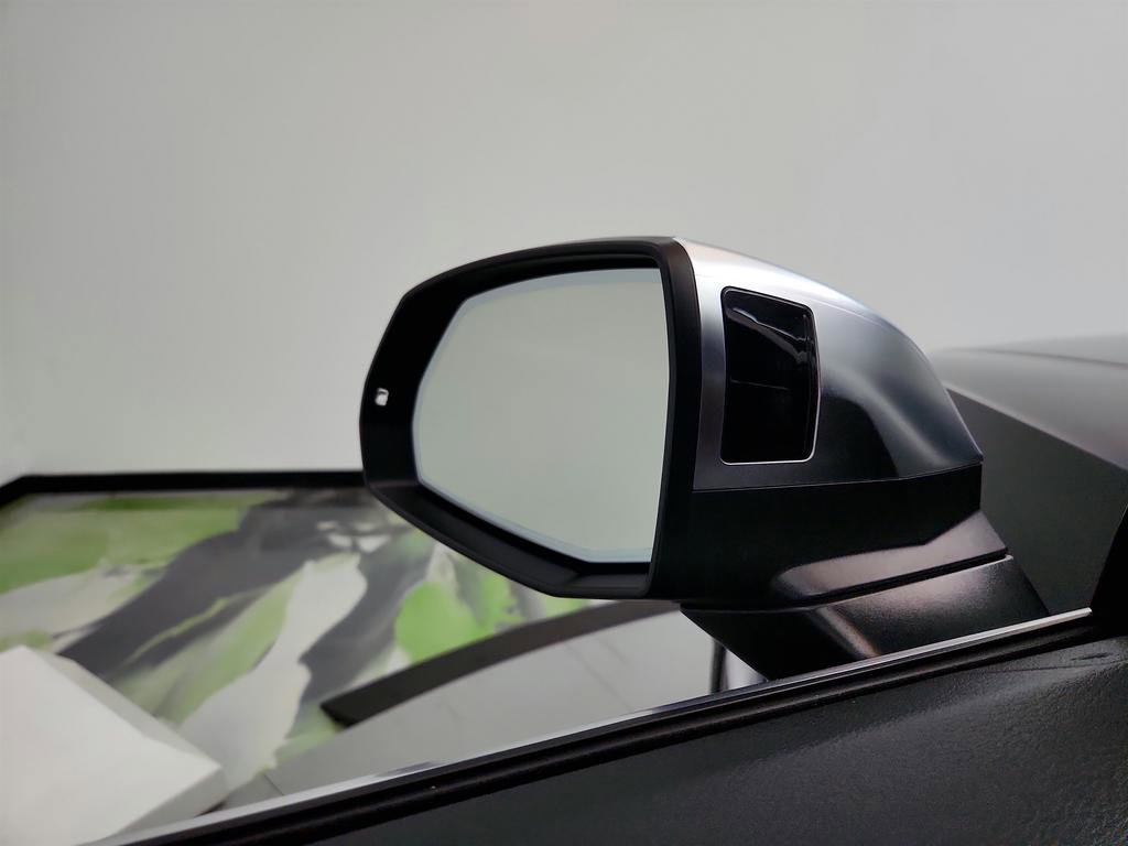 Used 2022 Audi SQ5 Prestige w/ Prestige Package image 16