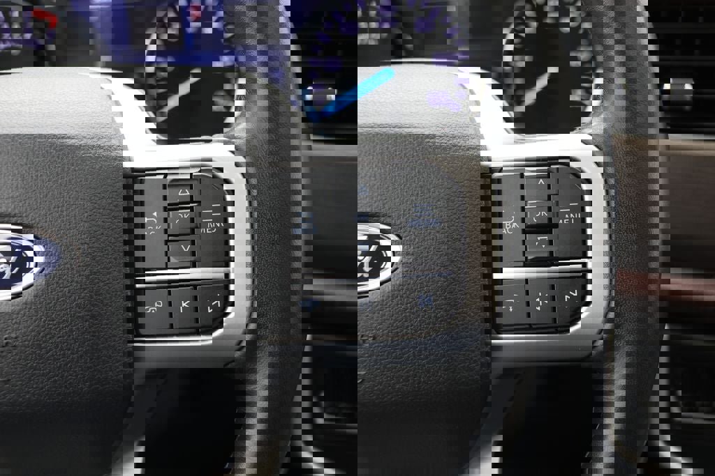 Used 2024 Ford Expedition Max Limited image 22