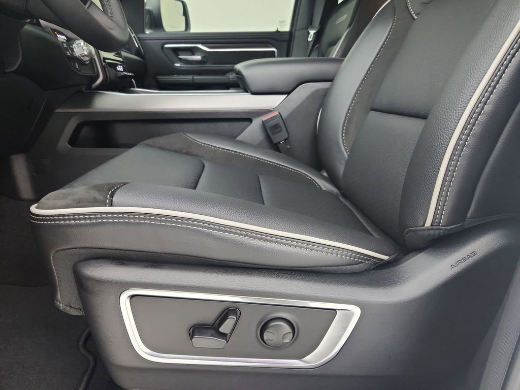 New 2026 RAM 1500 Laramie w/ Night Edition image 20