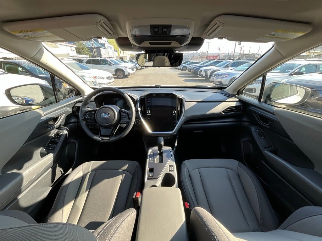 Certified 2025 Subaru Crosstrek 2.0i Premium image 16