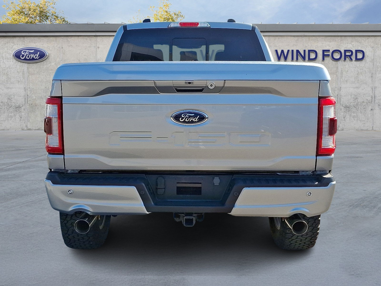 Used 2023 Ford F150 Lariat w/ Equipment Group 502A High AWD/4WD image 5
