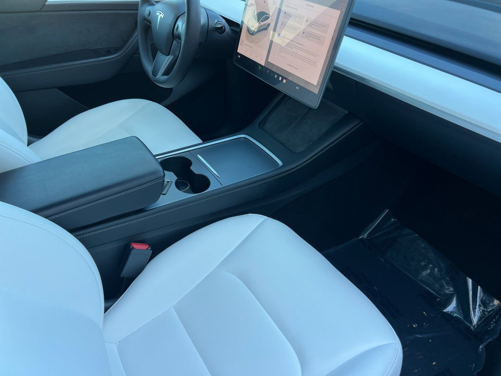 Used 2023 Tesla Model Y Long Range image 16