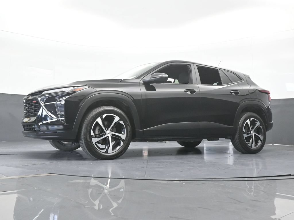 Used 2025 Chevrolet Trax RS w/ Driver Confidence Package FWD image 51