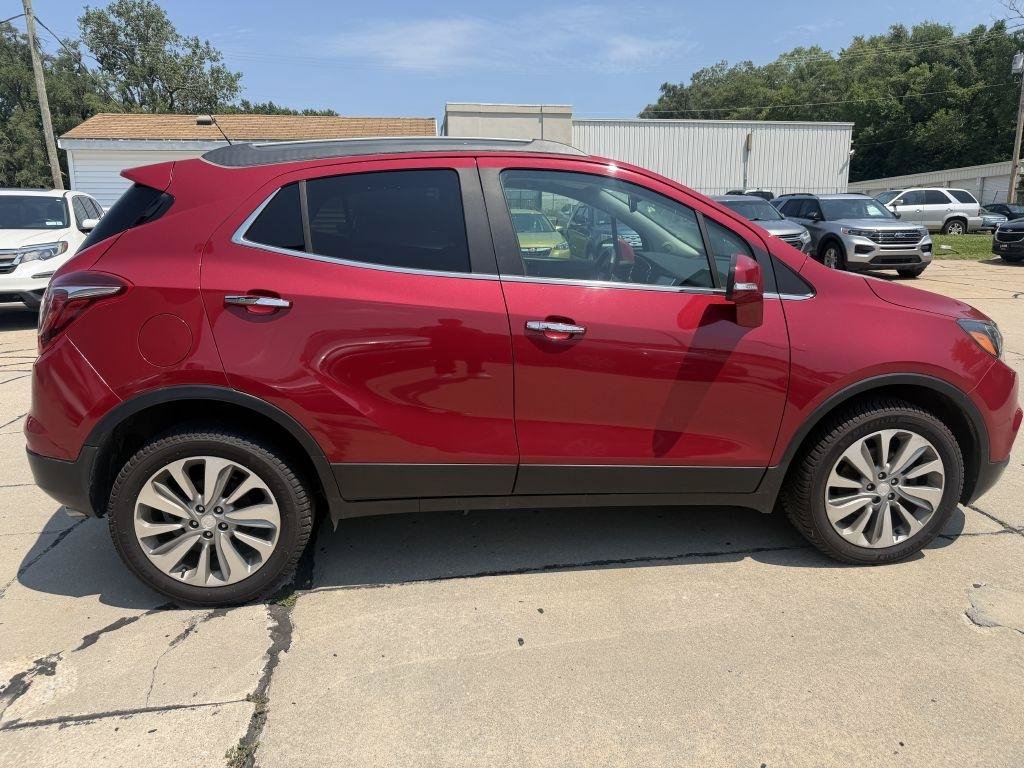 Used 2017 Buick Encore Premium AWD/4WD image 7