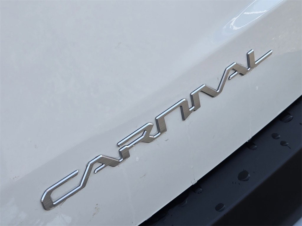 New 2026 Kia Carnival EX image 8