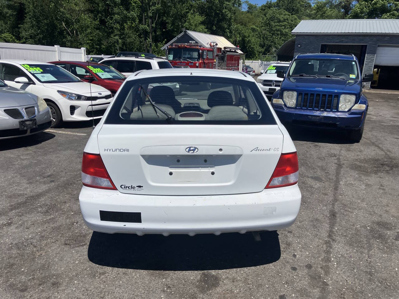Used 2002 Hyundai Accent GS FWD image 8