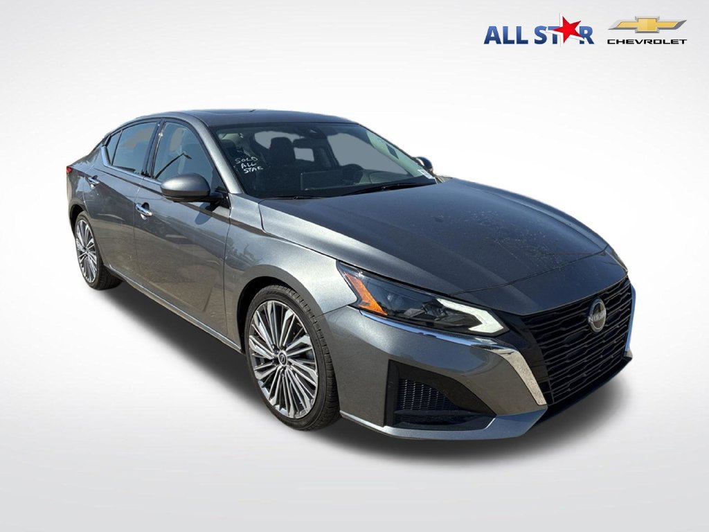 Used 2023 Nissan Altima 2.5 SL