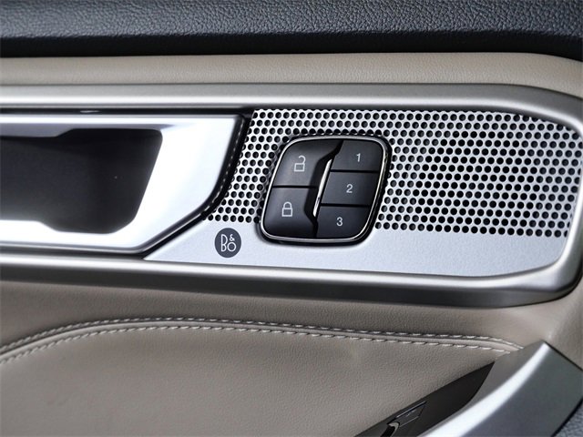 Used 2023 Ford Explorer Limited w/ Equipment Group 301A image 26
