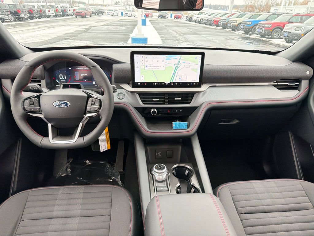 New 2026 Ford Explorer ST-Line w/ ST-Line Street Pack image 12