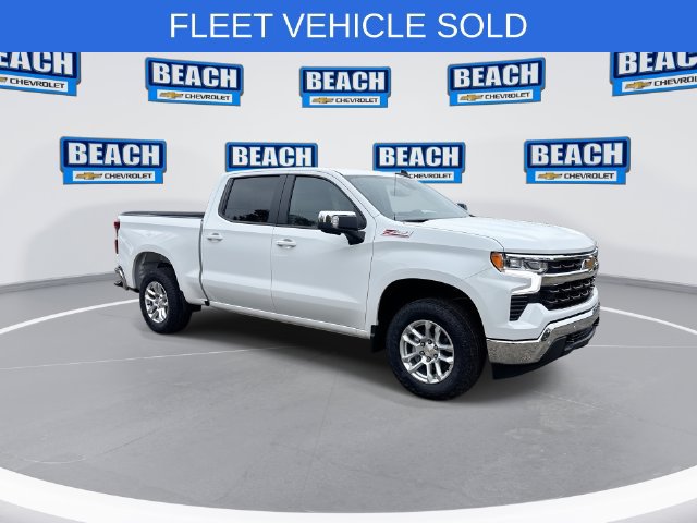 New 2026 Chevrolet Silverado 1500 LT w/ Z71 Off-Road Package AWD/4WD image 2