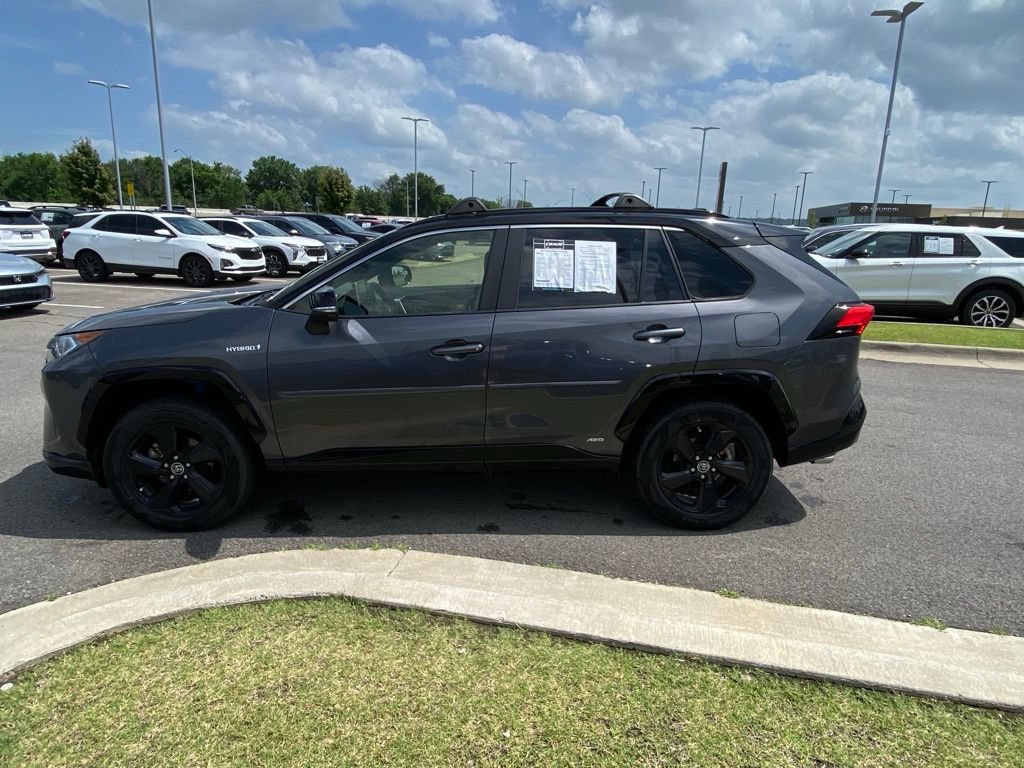 Used 2019 Toyota RAV4 XSE AWD/4WD image 4