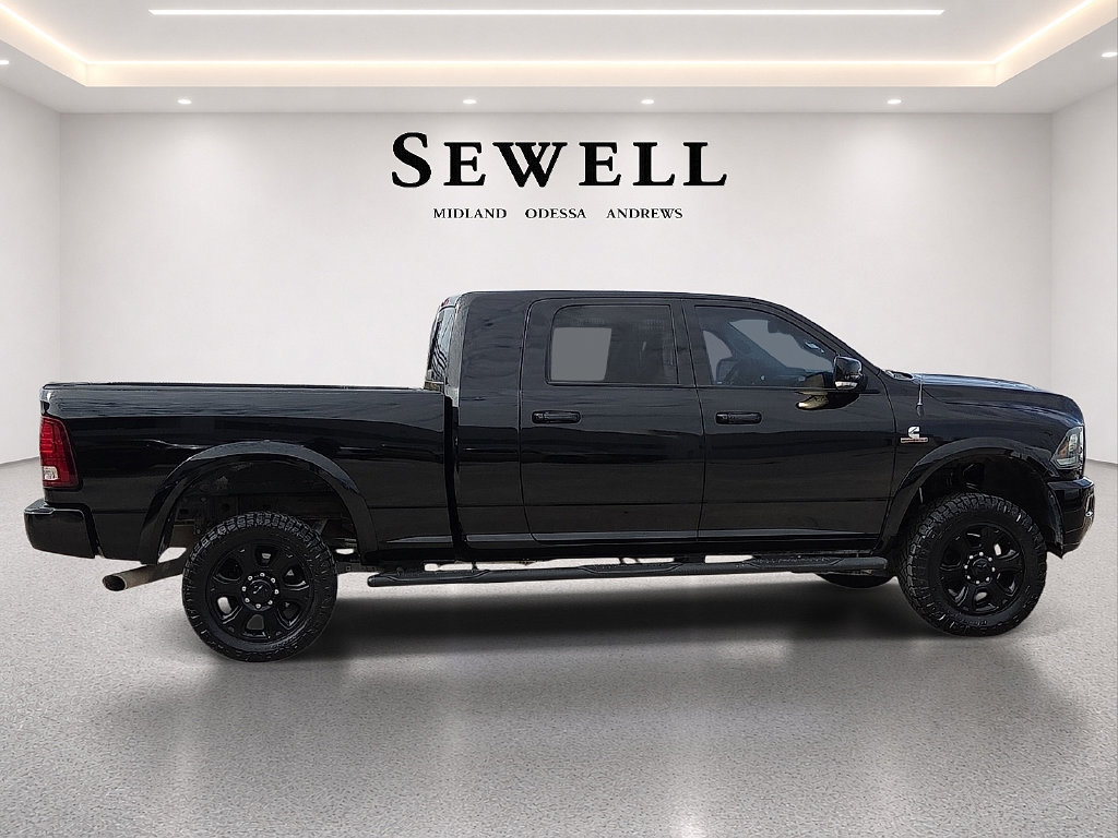 Used 2014 RAM 2500 Laramie w/ Black Appearance Group AWD/4WD image 6