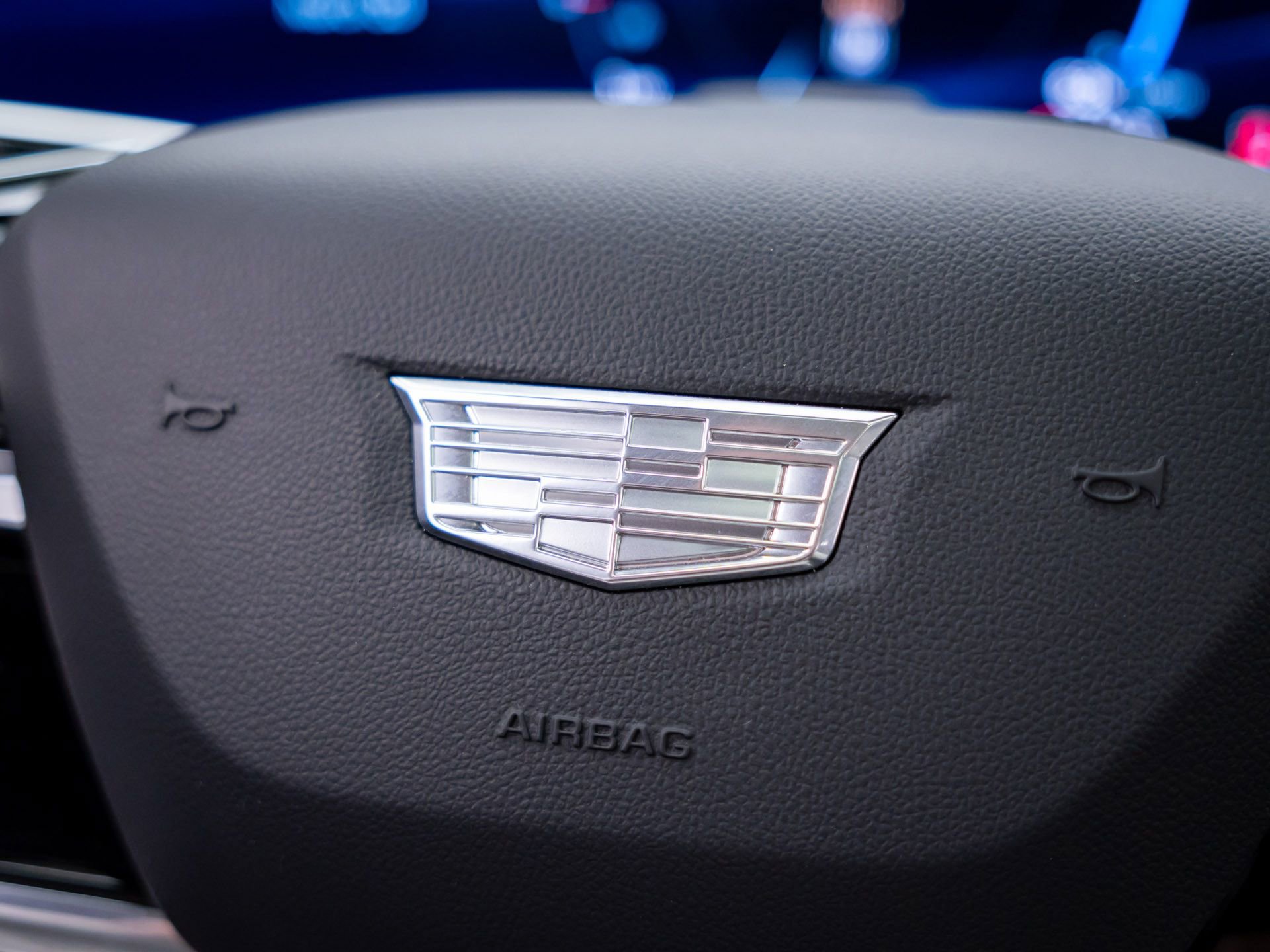 Certified 2025 Cadillac Lyriq Luxury w/ LPO, Floor Liner Package image 34