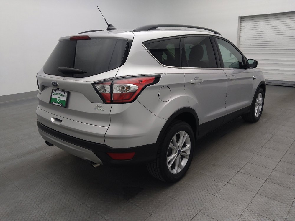 Used 2018 Ford Escape SE w/ SE Sync 3 Package image 9
