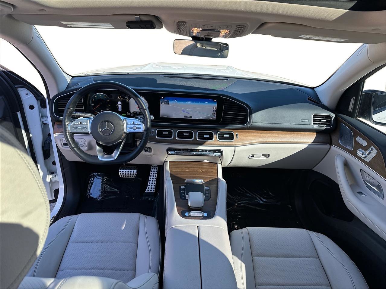 Used 2023 Mercedes-Benz GLS 450 4MATIC w/ AMG Line Exterior image 35