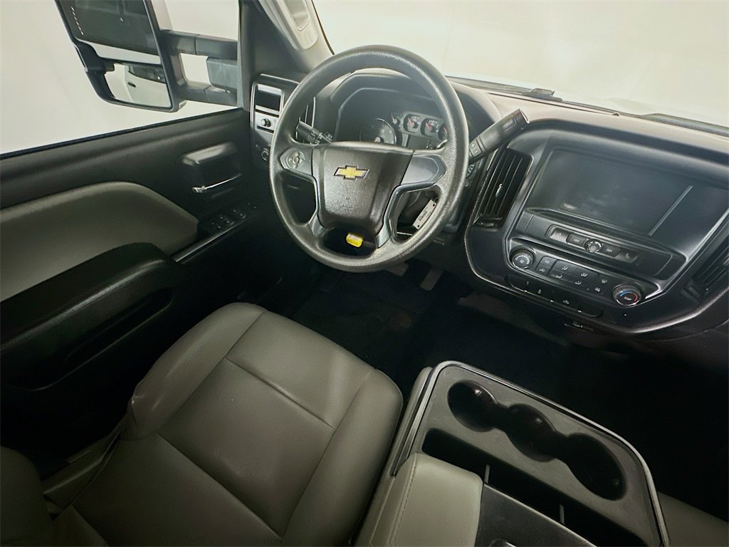 Used 2018 Chevrolet Silverado 2500 W/T w/ WT Fleet Convenience Package image 9