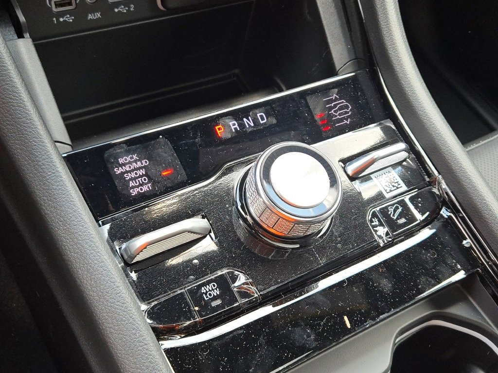 New 2025 Jeep Grand Cherokee L Overland w/ Trailer Tow Package image 29