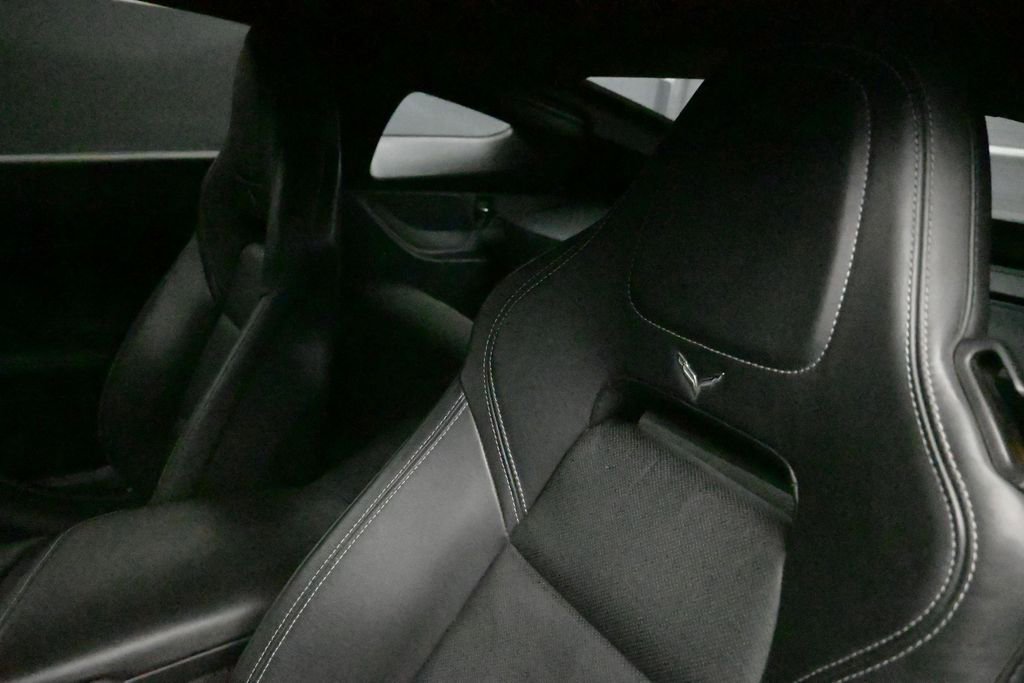 Used 2019 Chevrolet Corvette Z06 RWD image 15