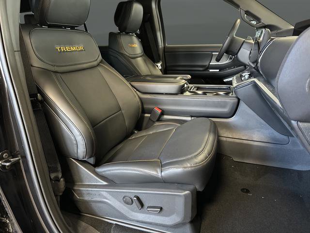 New 2026 Ford Expedition Tremor image 36