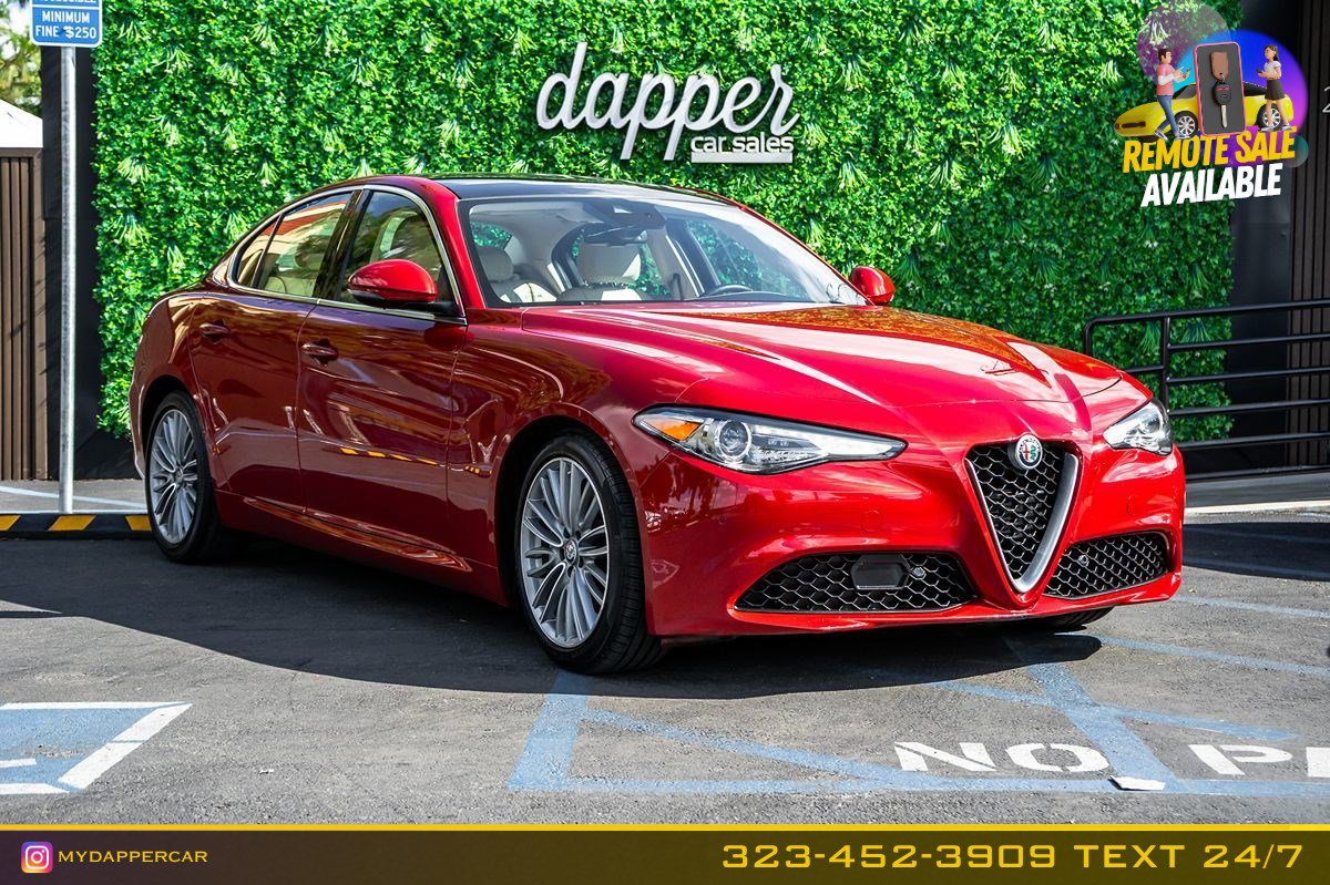 Used 2018 Alfa Romeo Giulia Ti w/ Quick Order Package 22Z Lusso image 3