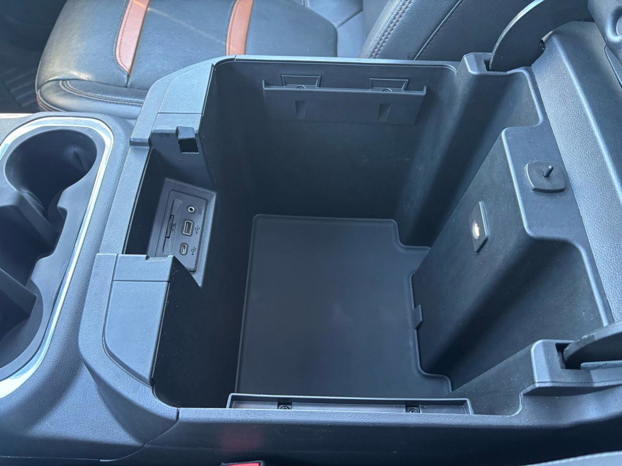 Used 2020 GMC Sierra 1500 AT4 w/ AT4 Premium Package image 31