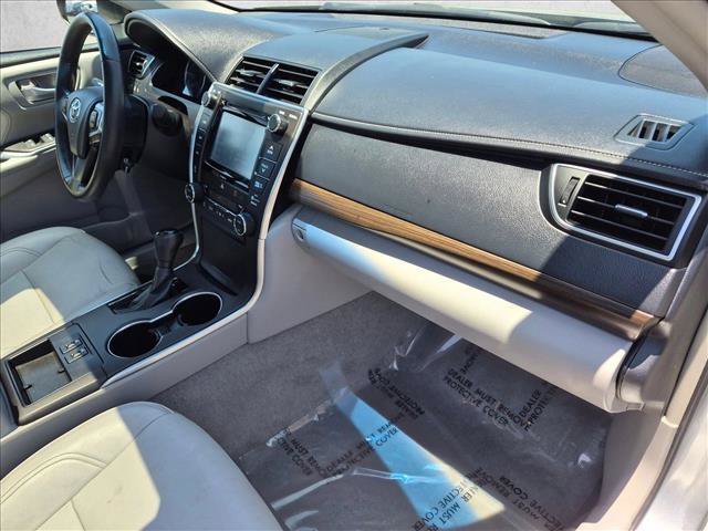 Certified 2017 Toyota Camry XLE FWD image 21