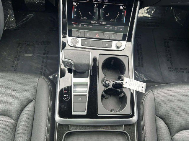 Certified 2025 Audi Q7 3.0T Premium Plus image 16