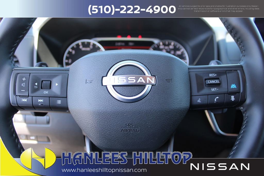 Used 2025 Nissan Rogue SV FWD image 28