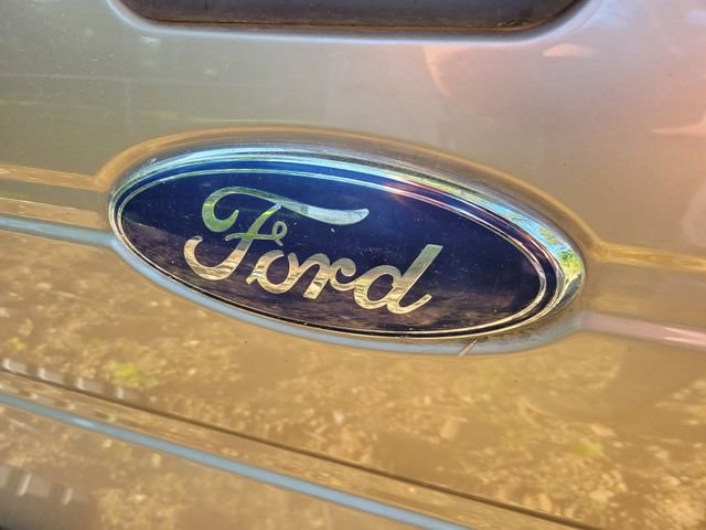 Used 2011 Ford F150 XLT w/ XLT Chrome Pkg RWD image 8
