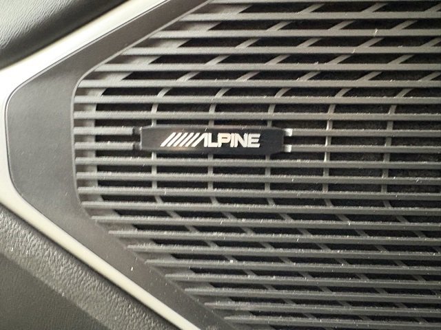 Used 2024 Jeep Wagoneer L Series II w/ Flexible Seating Group image 20