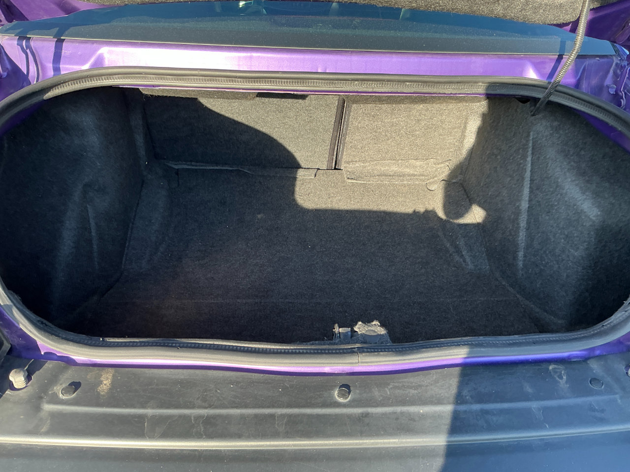 Used 2016 Dodge Challenger SXT Plus image 19